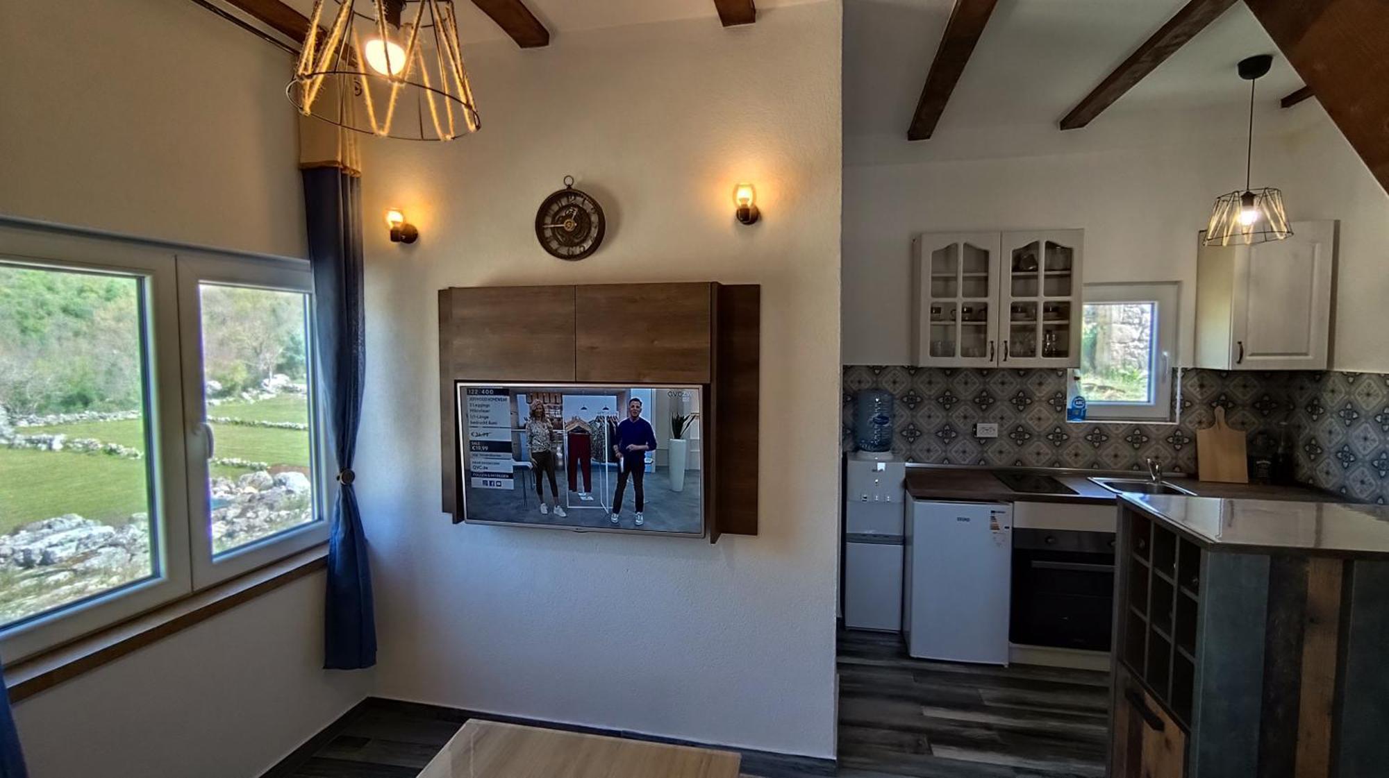 Апартаменти Bobija Village Skadar Karuc